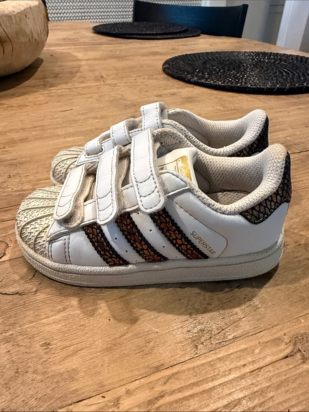 adidas superstar Kids Sneakers rare copper Accent Stripes from Paris